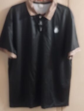 Classic Black Polo Shirt with Contrast Collar